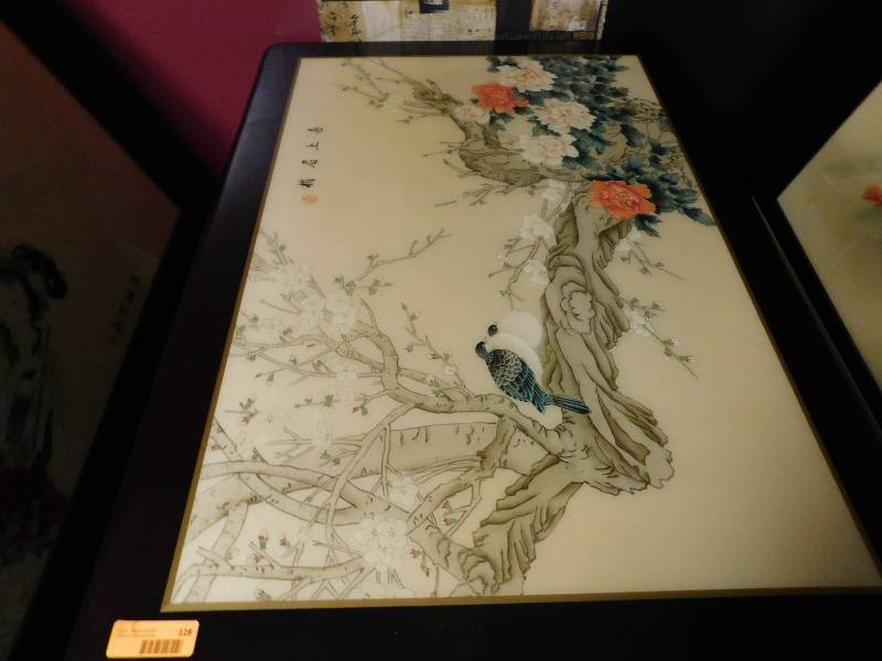 TABLE 42 X 30, DECORATIVE TOP
