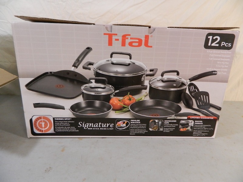 lot 16 image: Brand New T-Fal 12 Pc Pan Set