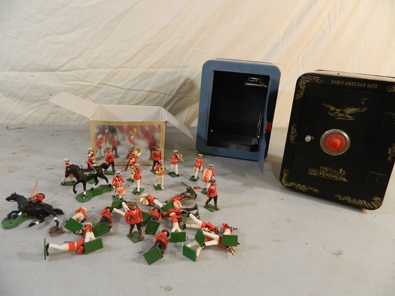 lot 38 image: Vintage Mini Figurines and Metal Safe Banks