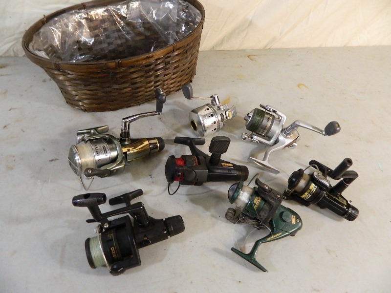 lot 61 image: Assorted Fishing Reels