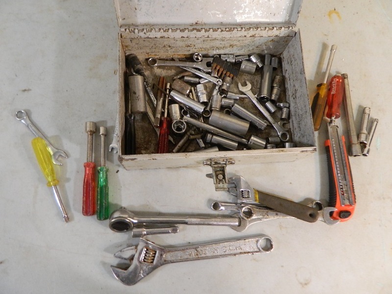 lot 82 image: Toolbox with Assorted Tools