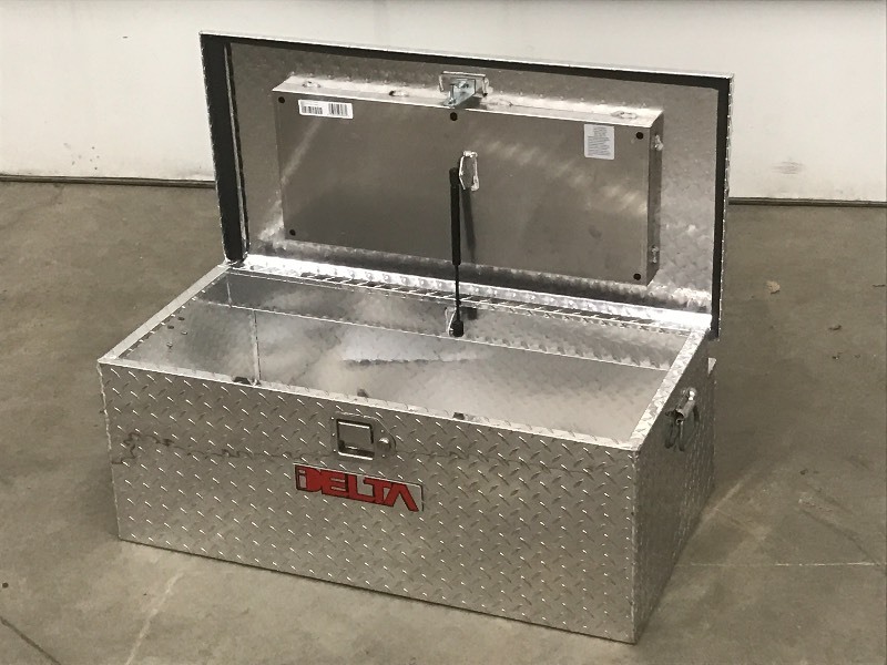 Delta 36 Truck Toolbox