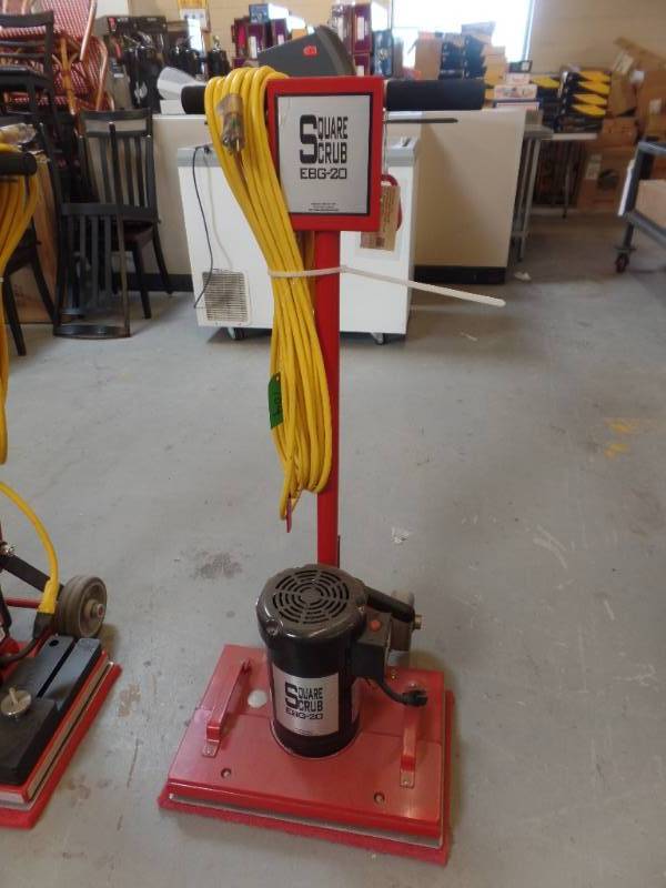 SQUARE SCRUB MACHINE