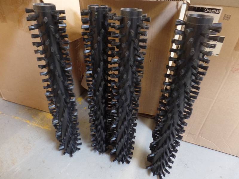 CYLINDRICAL BRUSHES