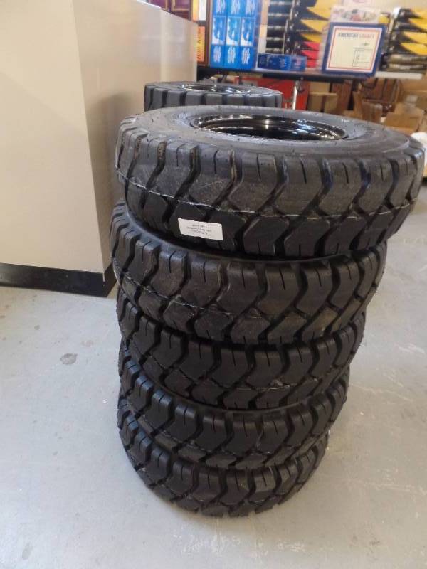 INDUSTRIAL VEHICLE TIRES