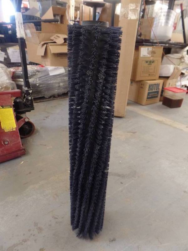 CYLINDRICAL BRUSH