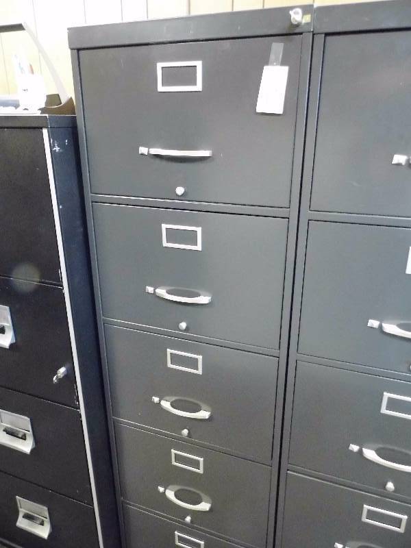 lot 12 image: 5 Drawer File Cabinet w Key