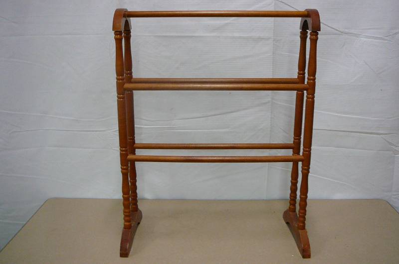 Wooden Quilt Rack