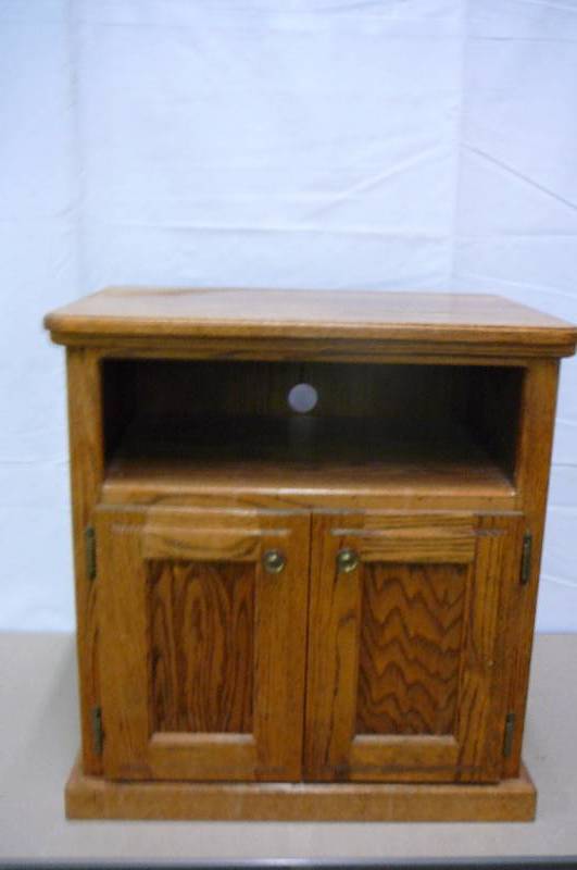 Oak TV Stand