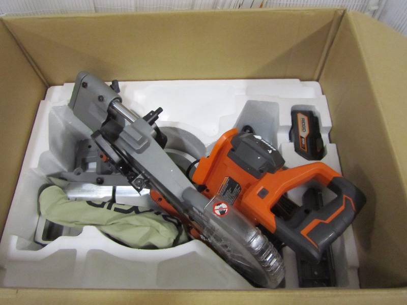 lot 20 image: RIDGID 18-Volt 7-14 in. Cordless Brushless Dual Bevel Sliding Miter Saw Kit