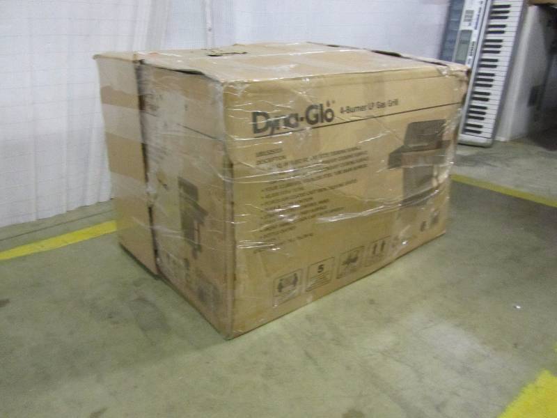 lot 34 image: Dyna-Glo 4-Burner Open Cart LP Gas Grill