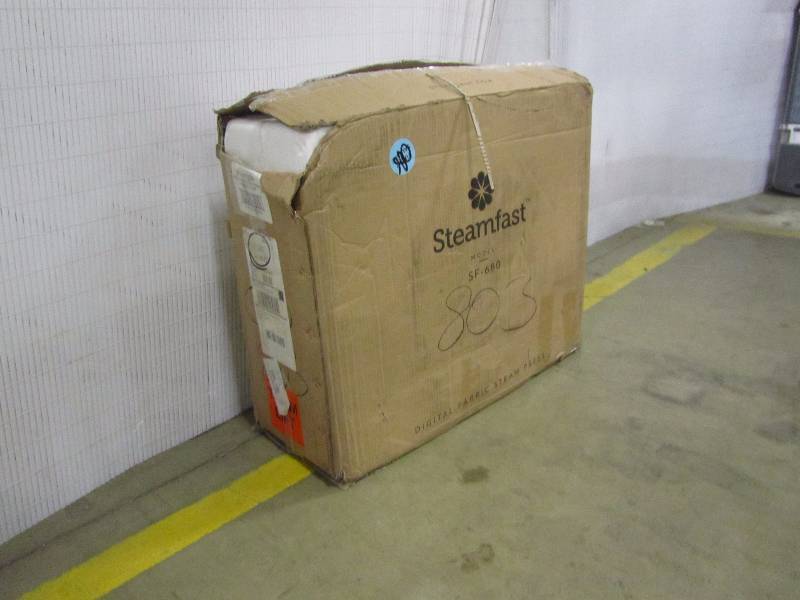 lot 60 image: SteamFast Deluxe Digital Steam Press