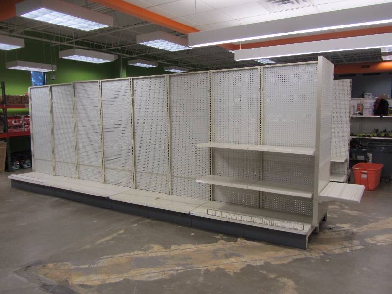 lot 55 image: Double sided Retail Gondola