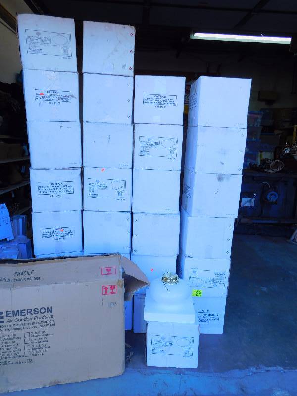 lot 10 image: Lot of New Polished Brass Ceiling Fan Light Fixtures