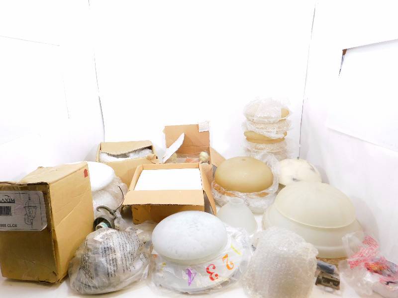 lot 27 image: Lot of Glass Globes