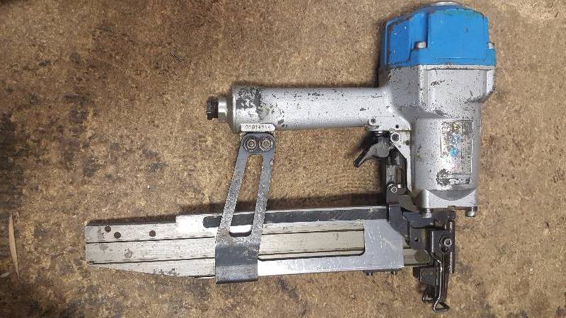 lot 10 image: FASCO Pneumatic Stapler Type G FASCO F45C G-55B (F45C G-55B) used good working condition tool