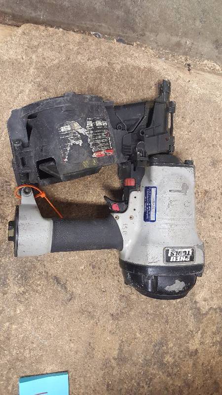 lot 18 image: Pneu tools CN75 15° Wire & Plastic Framing Coil Nailer used good working condition tool