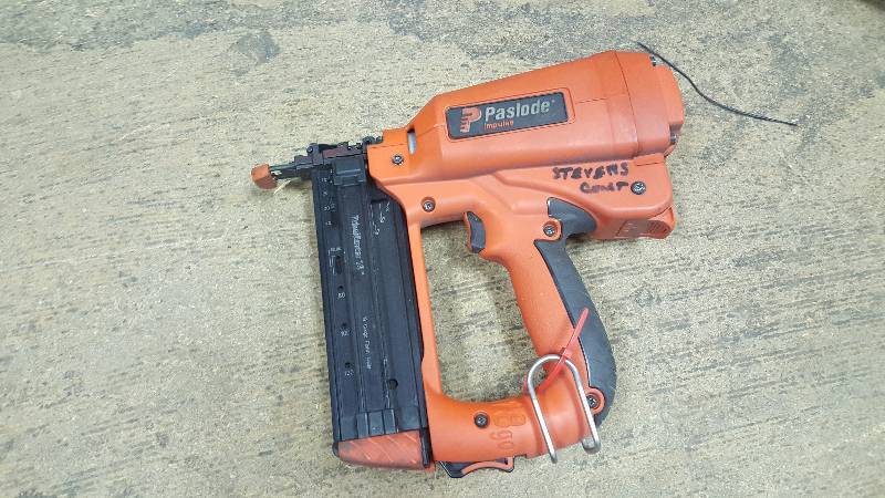 lot 64 image: Paslode 918000 Cordless Li-ion Brad Nailer not tested no battery or charger tool