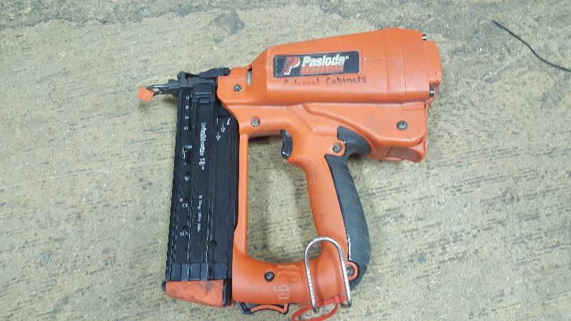 lot 65 image: Paslode 918000 Cordless Li-ion Brad Nailer not tested no battery or charger tool