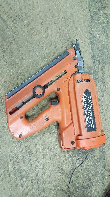 lot 67 image: Paslode 900420 Cordless IMCT Framing Nailer not tested no battery or charger tool