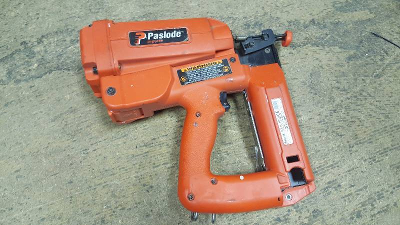 lot 70 image: Paslode IM250II Cordless 16 Gauge Straight Finish Nailer Nail Gun No. 900400 not tested no battery or charger tool