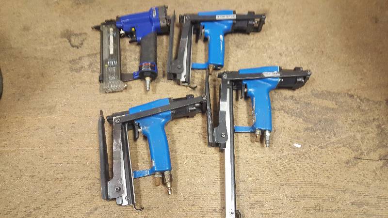 lot 76 image: 3 Josef Kihlberg and 1 duo fast stapler not working for parts or repair tool