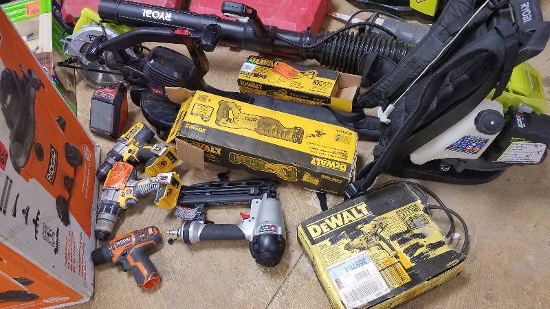 lot 105 image: Lot of salvage tools for repair and parts ,Milwaukee tools, Dewalt, Porta cable, Ridgid , Ryobi, appliances and more