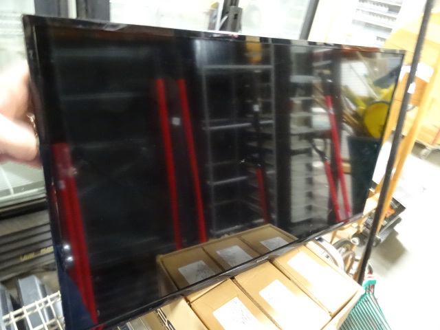 lot 119 image: Sharp Liquid Crystal TV LC-32LE451V32