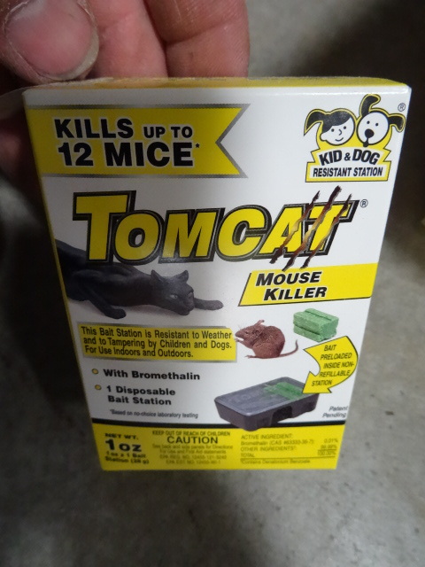 lot 179 image: Tomcat Disposable Bait Station 10 Units