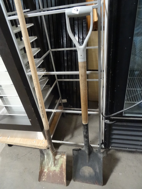 lot 216 image: 2 Square Shovel