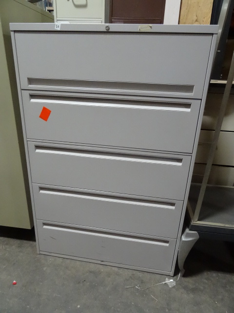 lot 50 image: 42 Metal 5 Drawer Lateral File