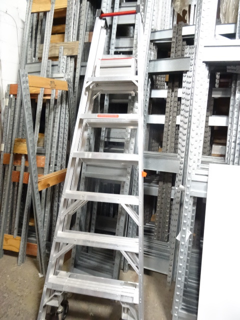 lot 54 image: Werner Model PT376-4C 6 Step Ladder,