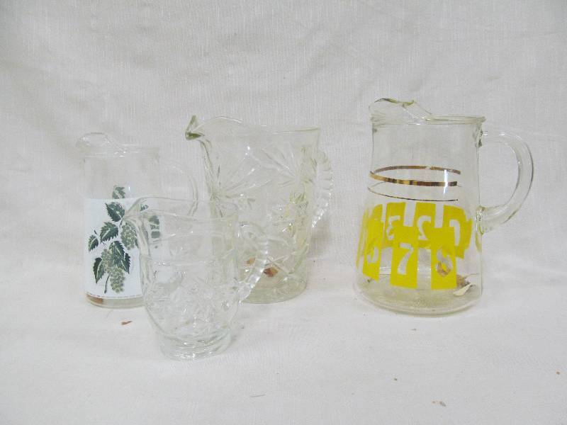 lot 128 image: pitchers