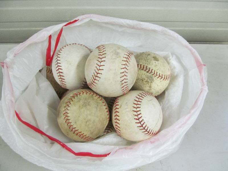 lot 184 image: softballs