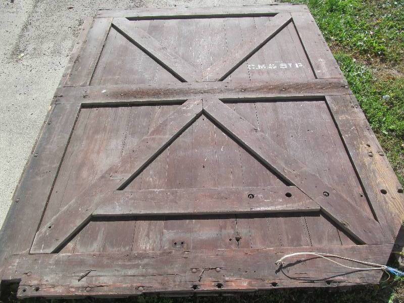 lot 191 image: vintage railroad box car doors