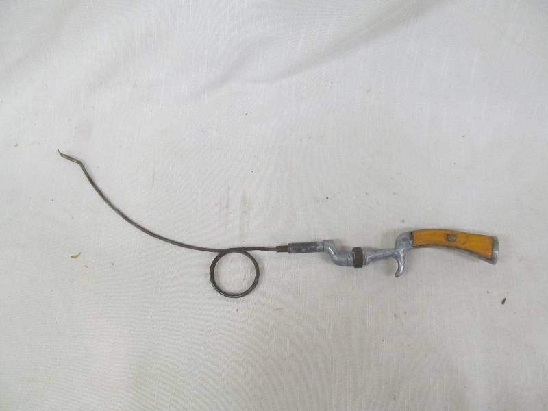 lot 139 image: vintage fishing rod