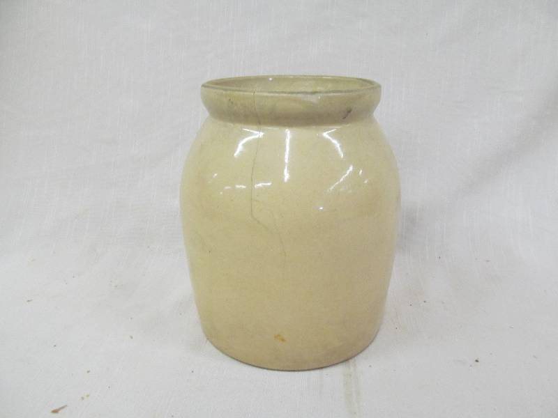 lot 141 image: vintage stoneware crock jar