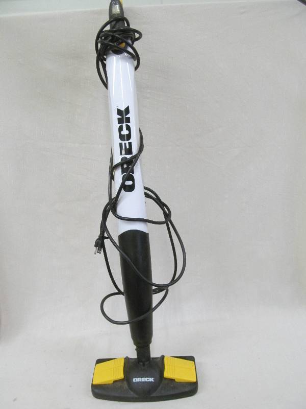 lot 159 image: Oreck steamer 100