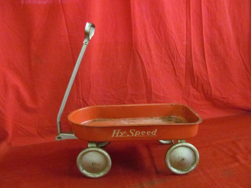 lot 194 image: vintage wagon