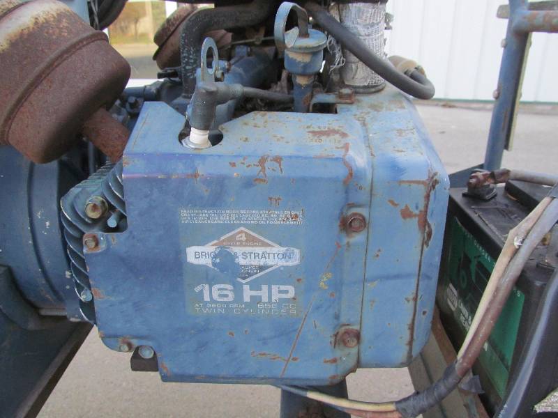 lot 204 image: welder