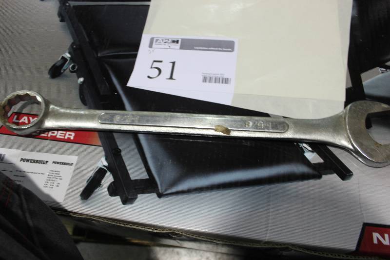 lot 51 image: 1-58in. Combination Wrench