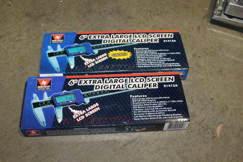 lot 80 image: Lot of (2) Neiko Tools 6in. Extra Large LCD Digital Calipers