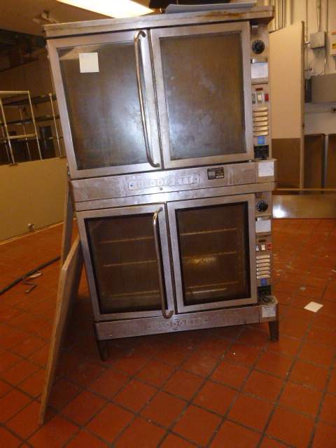 lot 5 image: Blodgett Electric Convection Oven