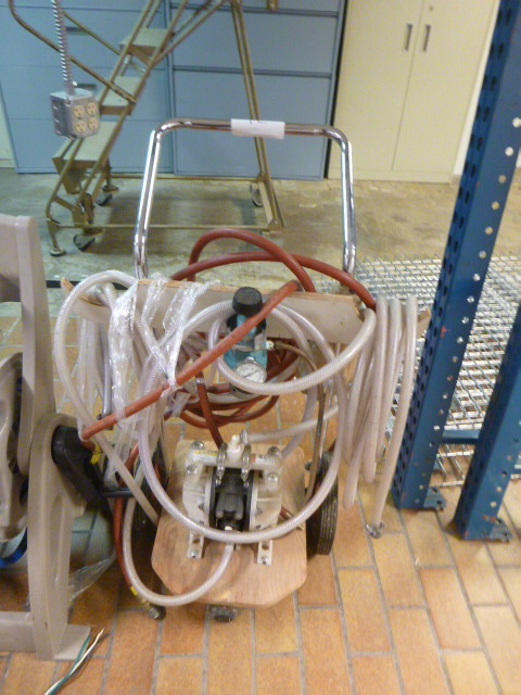 lot 42 image: Vacuum Pump on Cart