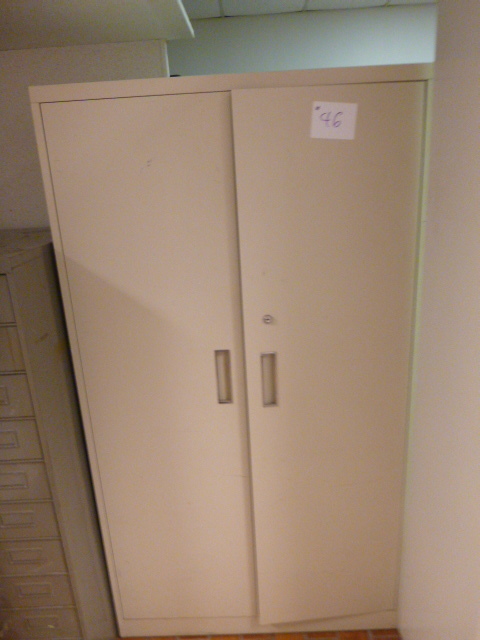 lot 46 image: Metal Supply Cabinet