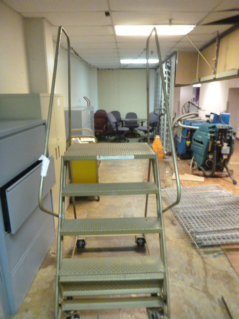 lot 55 image: Rolling Step Stairs