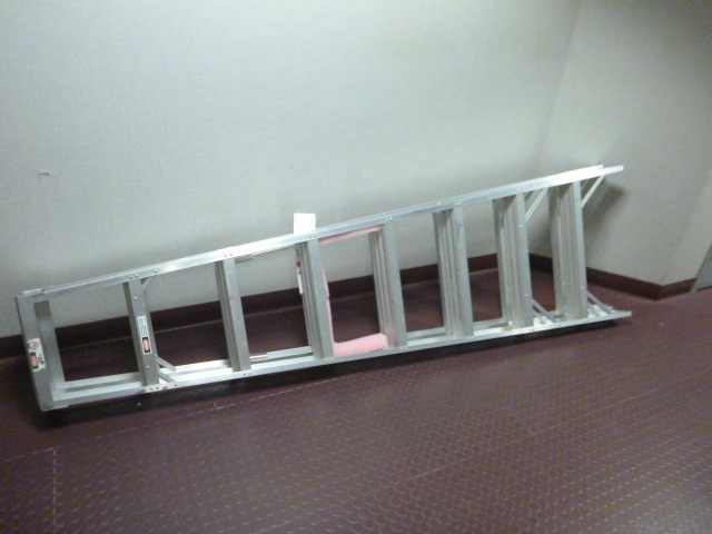 lot 75 image: 8 Foot Ladder