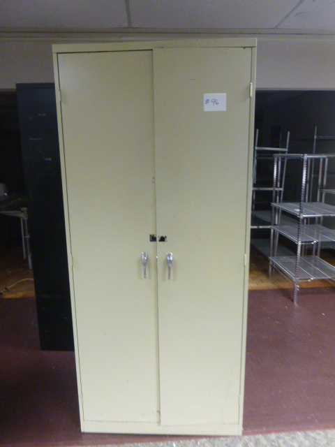 lot 96 image: Metal Storage Cabinet