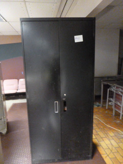 lot 97 image: Metal Storage Cabinet