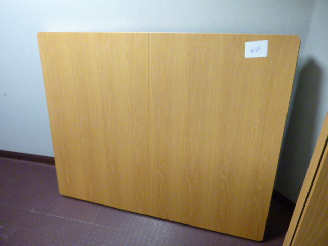 lot 165 image: Oak Enclosed White Board Cabinet